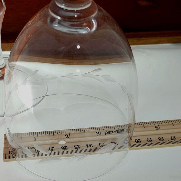 2 Etched Flower Buds Garland Goblets 8.5" oversized 20oz universal water glasses - Picture 7 of 7